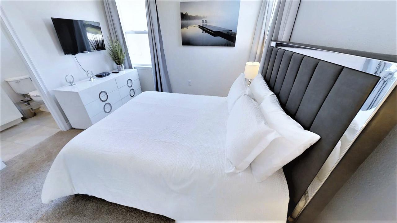 6 Bedroom Vacation Home With Pool ออร์ลันโด ภายนอก รูปภาพ