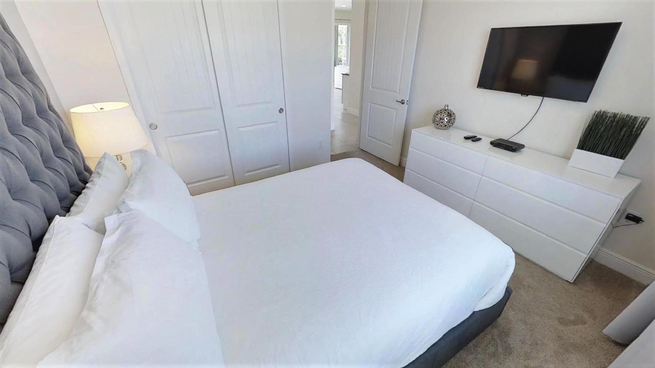 6 Bedroom Vacation Home With Pool ออร์ลันโด ภายนอก รูปภาพ