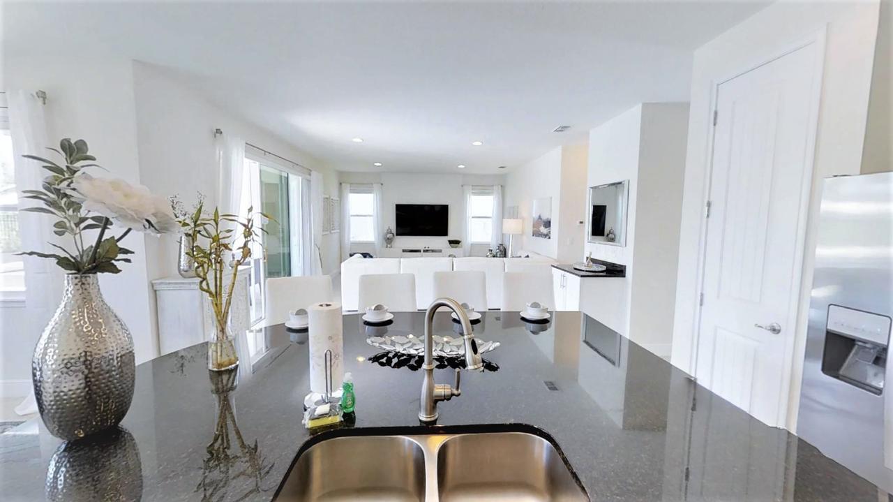 6 Bedroom Vacation Home With Pool ออร์ลันโด ภายนอก รูปภาพ